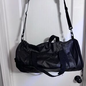 Gymshark Black Travel Duffel Bag